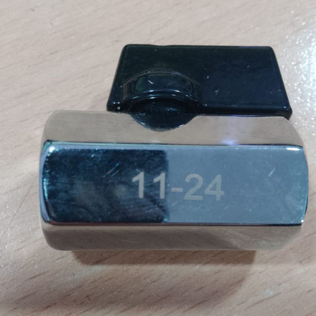 llave-bola-14-hembra-cor570